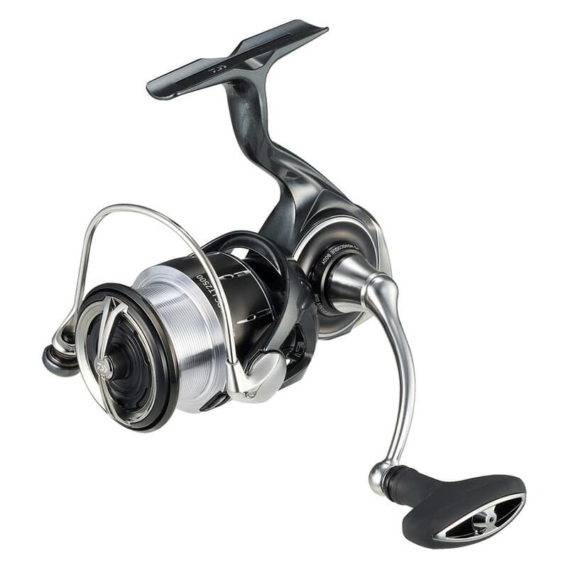 Daiwa 24 Luvias PC LT2500 / Spinning Reel