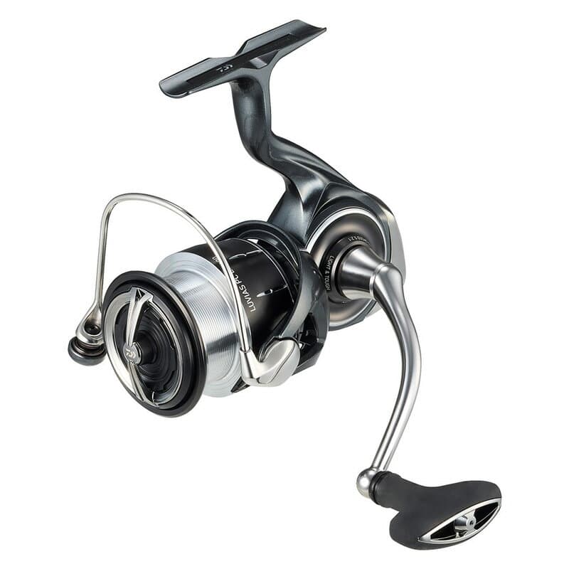 Daiwa 24 Luvias PC LT3000 Spinning Reel